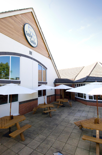 Exterior & Views 3, Premier Inn Yeovil Airfield, Somerset