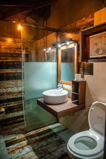 Bathroom 4, Hotel Sea Trails, Bentota