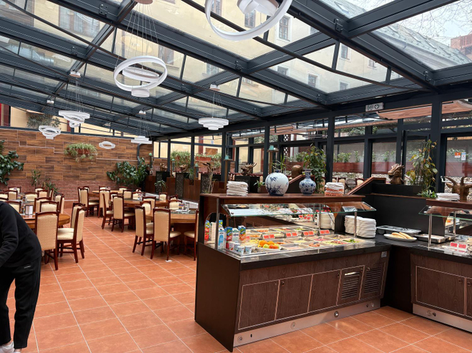 Food & Drinks 4, VIP Apartments, Bratislava