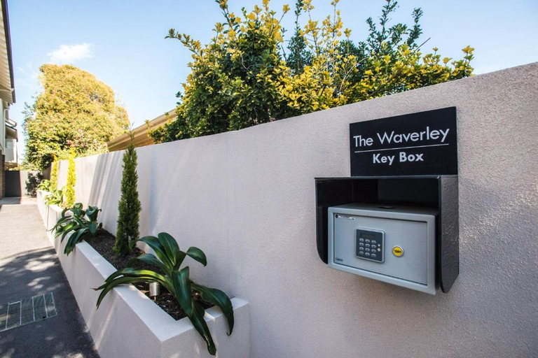 Exterior & Views 2, The Waverley International Hotel, Melbourne