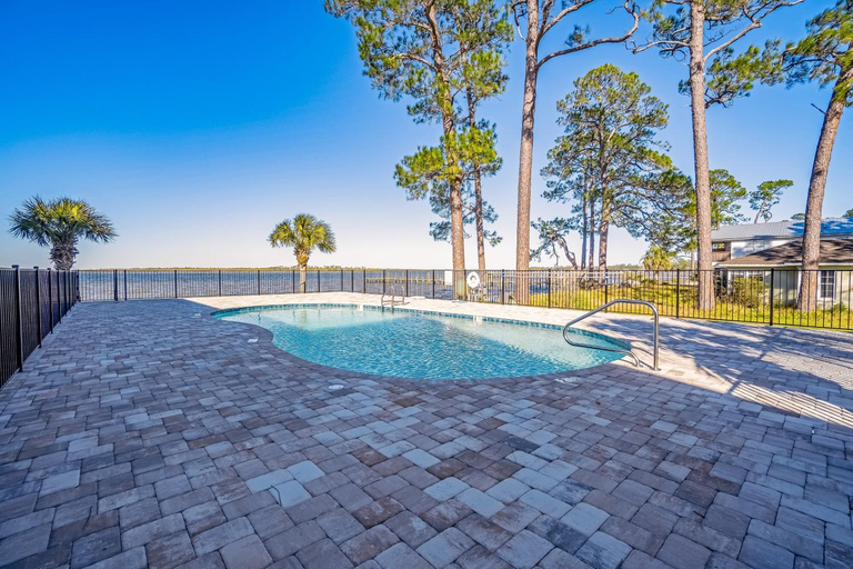 Others 5, Wolf Bay Villas 106, Baldwin