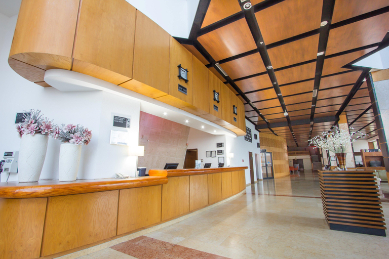 Public Area 4, Holiday Inn Express NUEVO LAREDO by IHG, Webb