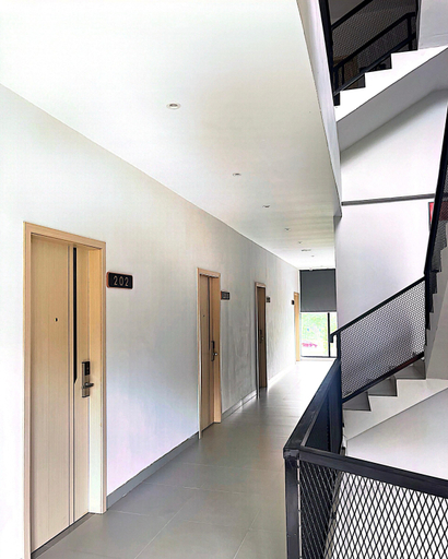 Hallway 4, Beta Hotel, Batam