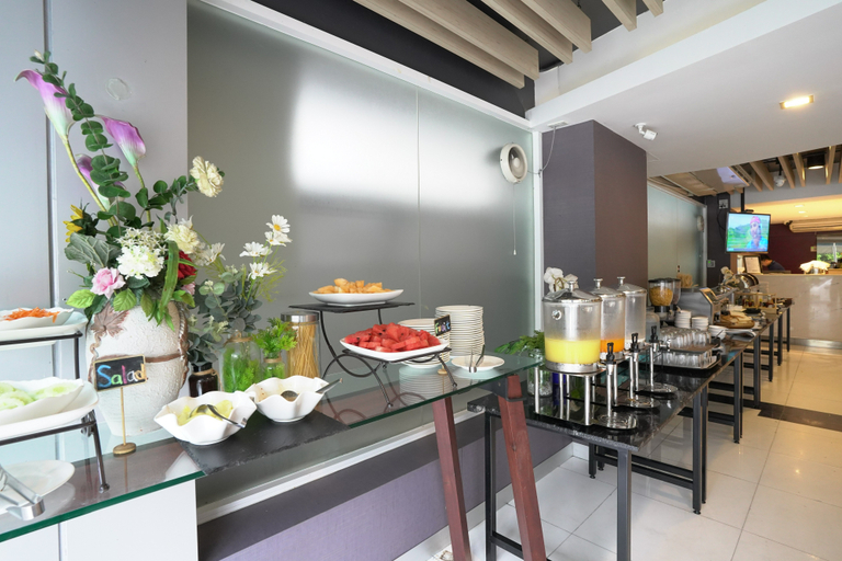 Food & Drinks 5, Cubic Pratunam Hotel, Ratchathewi