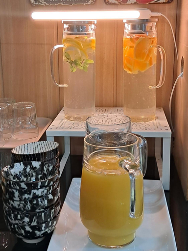 Food & Drinks 5, Hostal Fronton, Madrid