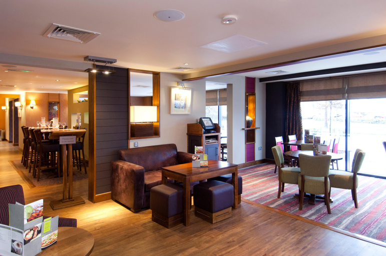 Others 5, Premier Inn Warwick, Warwickshire