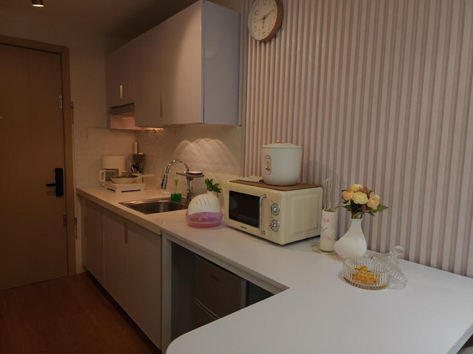 5, Chic Retreat at Quezon City Grass Residences Condo, Quezon City