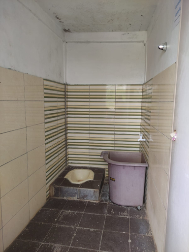 Bathroom, HOMESTAY GBKP BALIGE, Toba