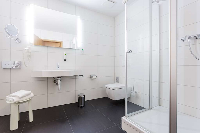 Bathroom 4, Michaelis Leipzig, Leipzig