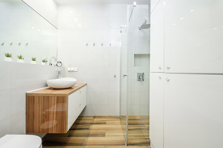 Bathroom 3, Lumina spacious apartments in Warsaw, Warsaw