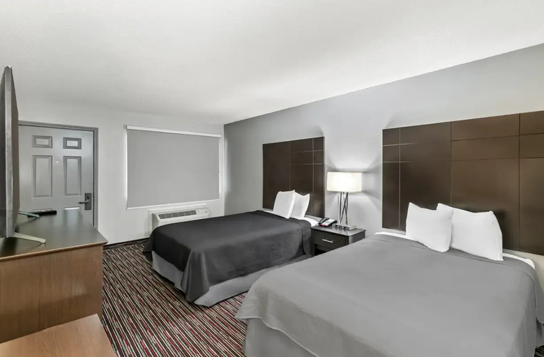 Bedroom 3, Econo Lodge Helen, White
