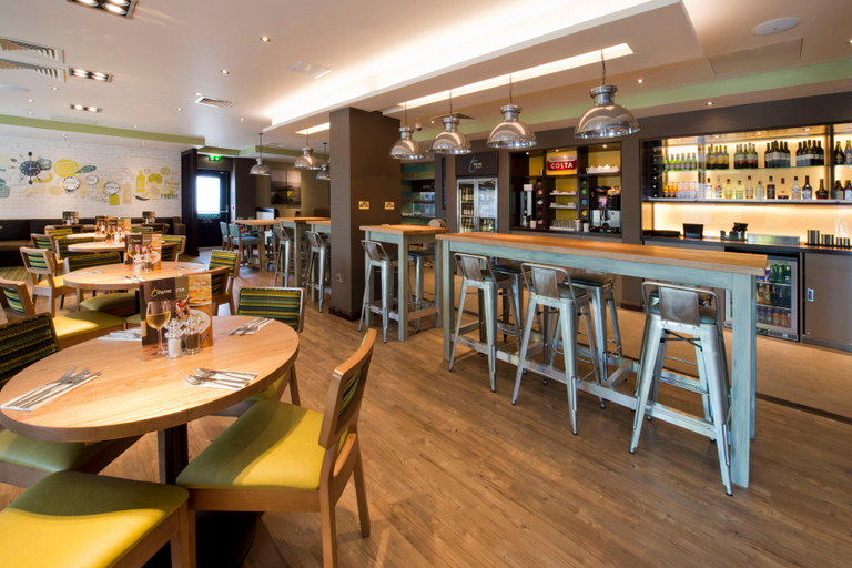 Food & Drinks 5, Premier Inn Felixstowe Town Centre, Suffolk