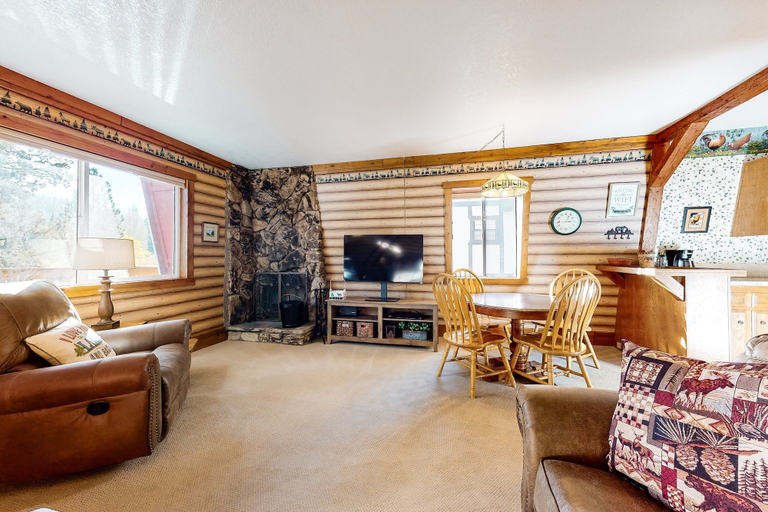Living area 4, Lazy Bear Barn #124, San Bernardino
