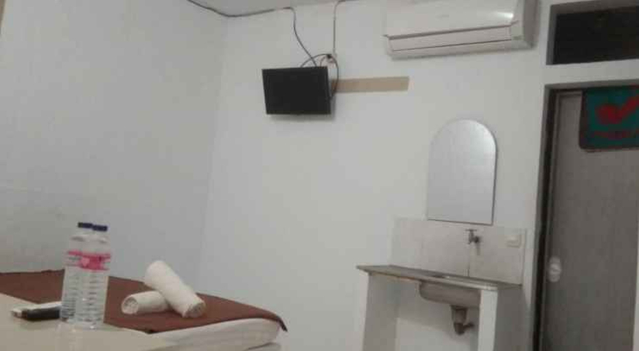 Bedroom 2, G357 Near Margo City, Depok