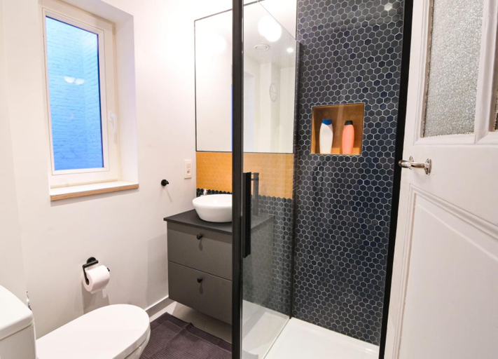Bathroom, Cozy and confortable room near Brussels Central Station, Bruxelles
