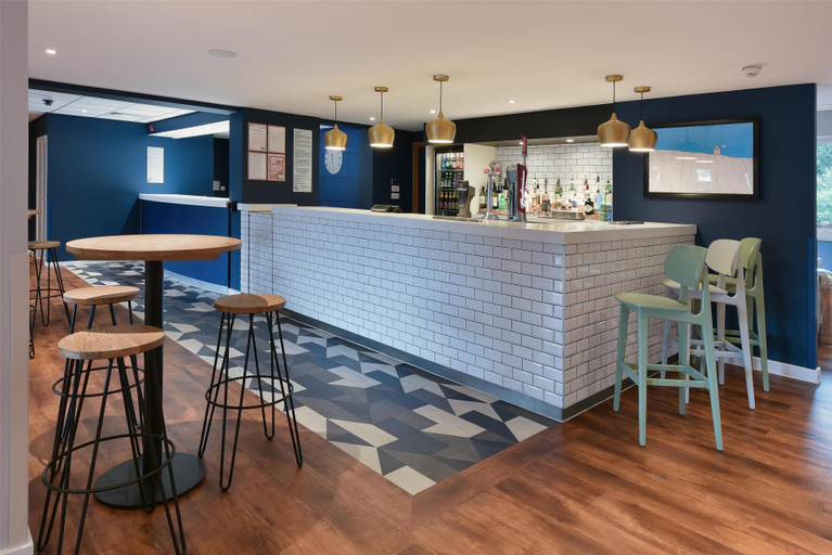 Food & Drinks 5, Travelodge Ashford, Kent