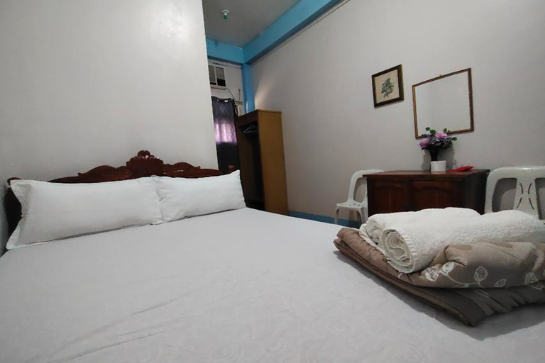 Bedroom 4, RBR Hotel and Restaurant near Hundred Islands, Alaminos City