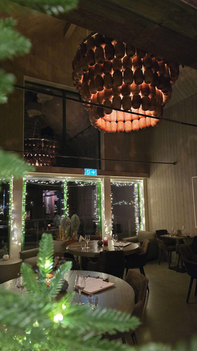 Food & Drinks 4, Hemmingodden Lodge, Vestvågøy