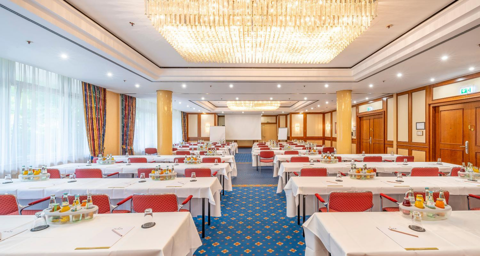 Food & Drinks 5, PLAZA Schwerin; Sure Hotel Collection by Best Western, Schwerin