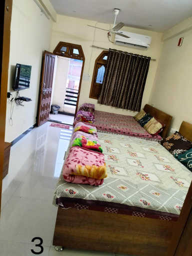 Others 2, Hotel maruti palace, Ujjain