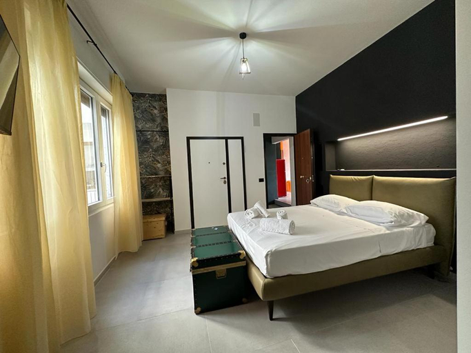 Others 2, Porte nuove 1 suite room, Florence
