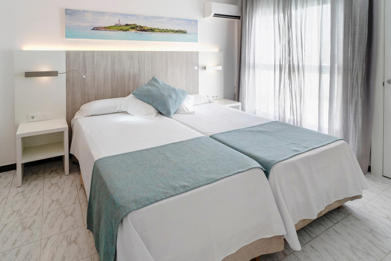 Bedroom 3, Hotel Amic Gala, Baleares