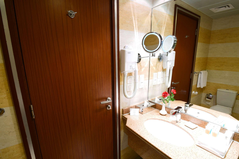 Bedroom 2, Al Ansar Golden Tulip, Al Madinah Al Munawwarah