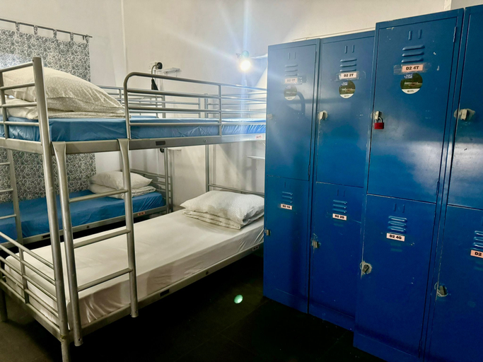 Royal Lodge - Bedroom
