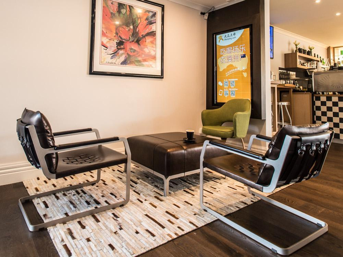 Public Area 3, The Waverley International Hotel, Melbourne