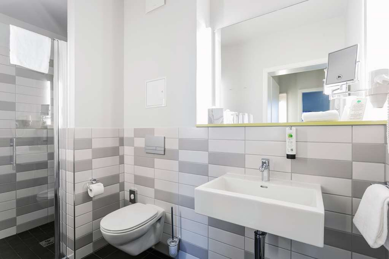 Bathroom 4, Michaelis Leipzig, Leipzig