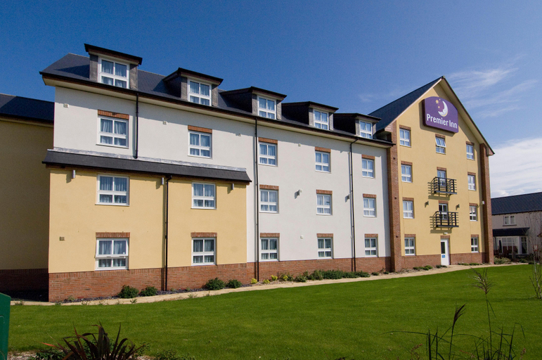 Exterior & Views 3, Premier Inn Llanelli Central East, Carmarthenshire