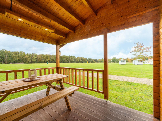 Others 4, Chalet in Brabant near Nature Reserves, Valkenswaard