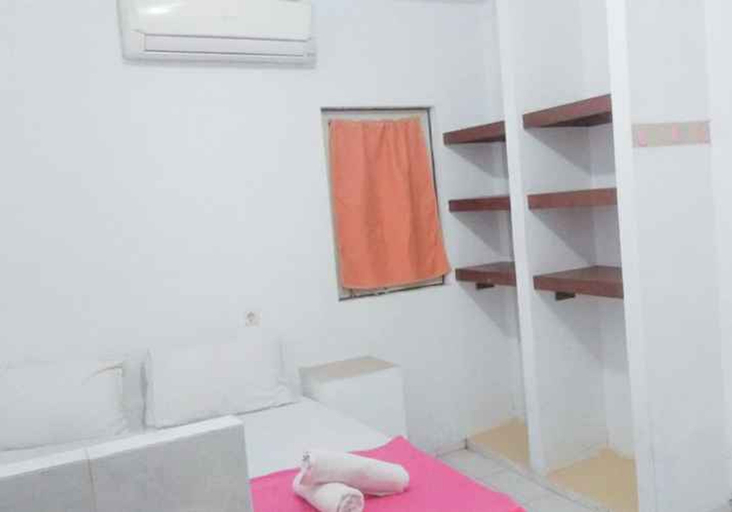 Bedroom 4, G357 Near Margo City, Depok