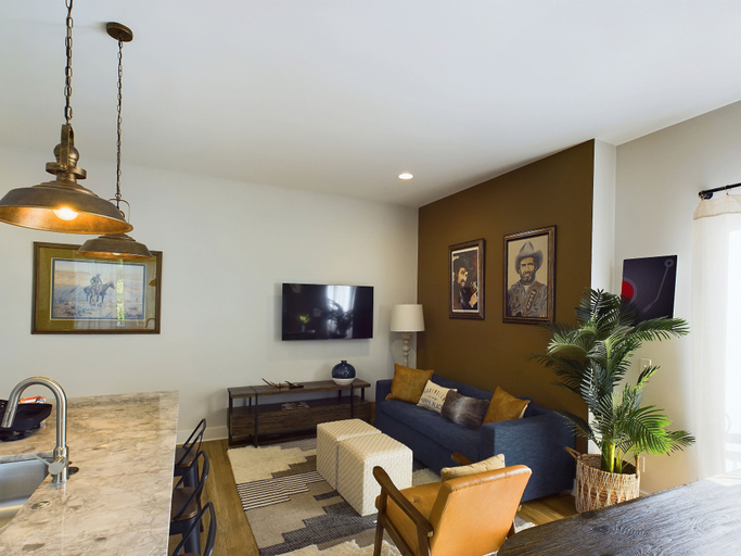 Interior 4, Country Lyric - Mins to Downtown - Rooftop Deck, Davidson