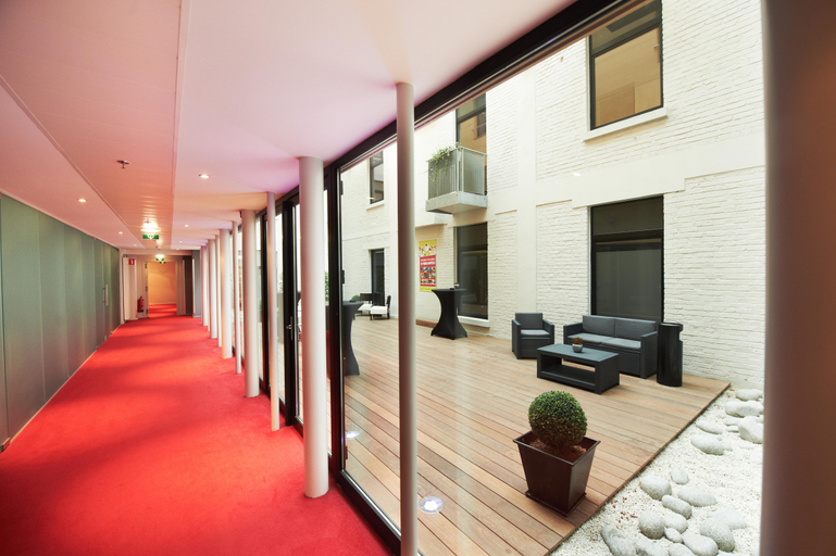 Public Area 3, Hotel de la Couronne, Liège