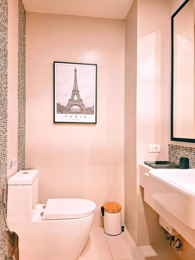 Bathroom 2, Studio Apartment 400m from Rawai Beach, Phuket Island