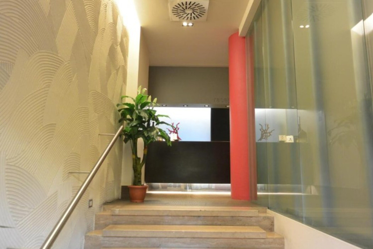 Public Area 3, Corallo Milano, Milano