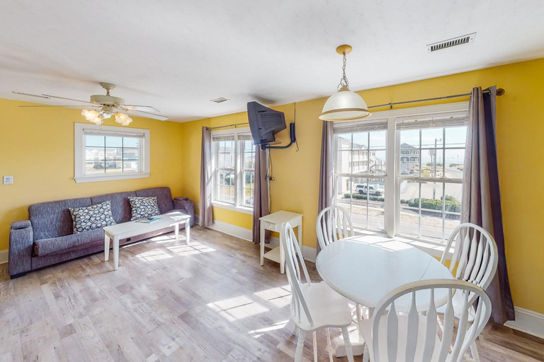 Others 5, Sunset Haven, Pender