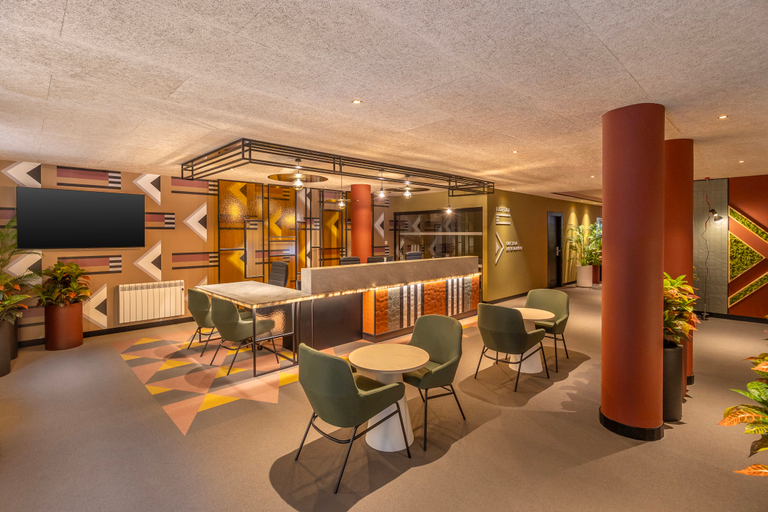 Public Area 3, Royal Regency Paris Vincennes, Val-de-Marne