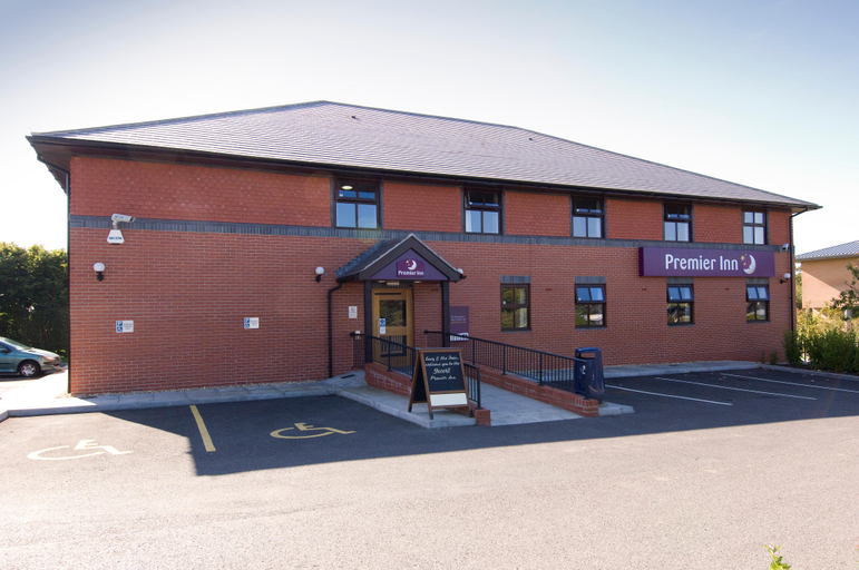 Exterior & Views 5, Premier Inn Yeovil Airfield, Somerset