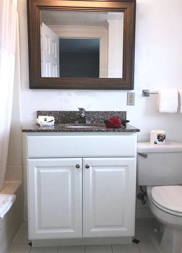 Others 5, Hyannis Inn, Barnstable
