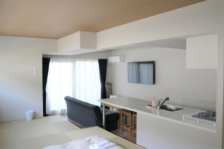 Others 5, Stay's OTARU, Otaru