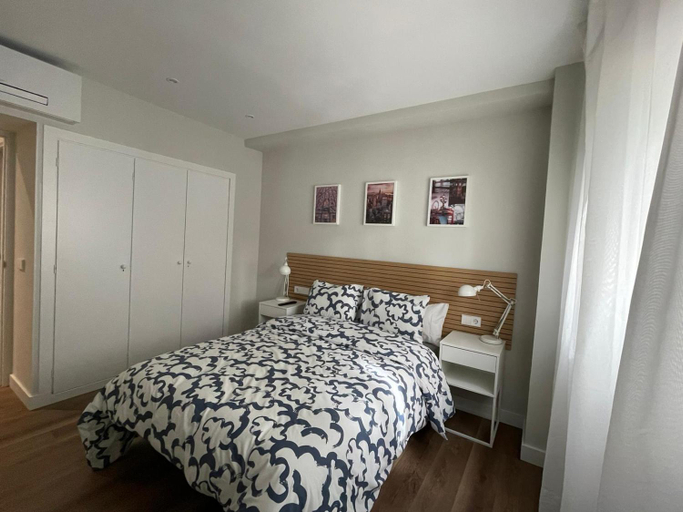 Others 3, Rooms Madrid Rio, Madrid