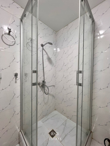 Bathroom 2, Chaqar 45, Tashkent City