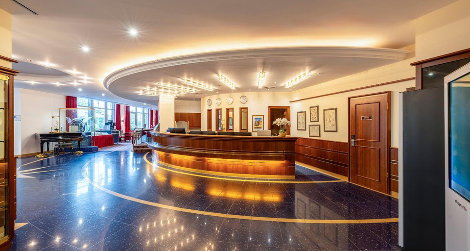 Public Area 3, PLAZA Schwerin; Sure Hotel Collection by Best Western, Schwerin