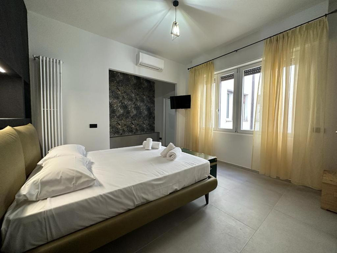 Others 4, Porte nuove 1 suite room, Florence