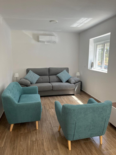 Others 4, Vacation apartment - central Portimao, Portimão