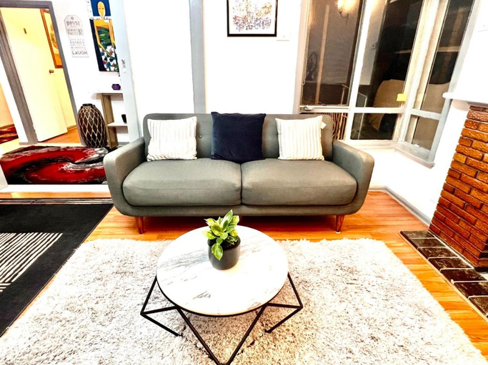 Others 4, Entire Cosy 4BR Home, Melbourne
