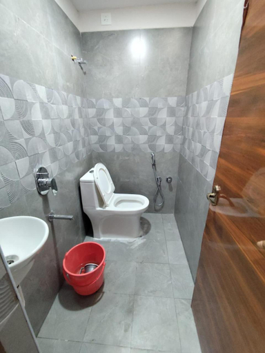 Bathroom, rest n' refresh, Visakhapatnam