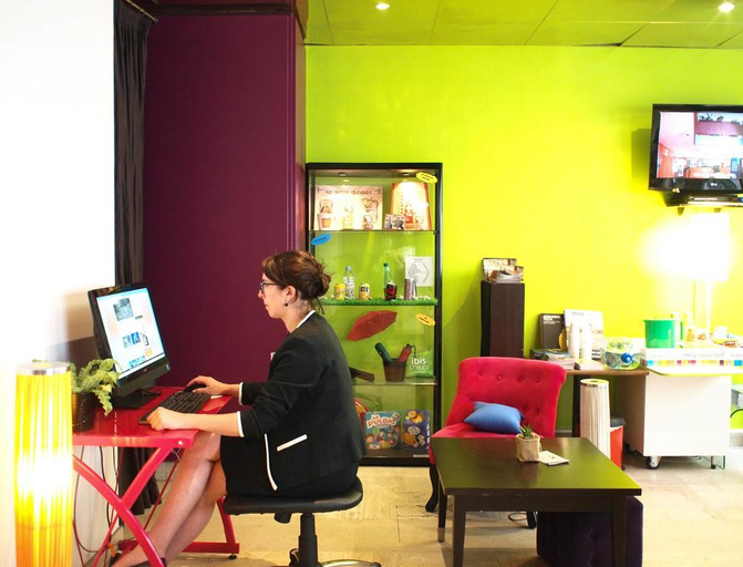 Public Area 2, ibis Styles Nantes Centre Place Royale, Loire-Atlantique